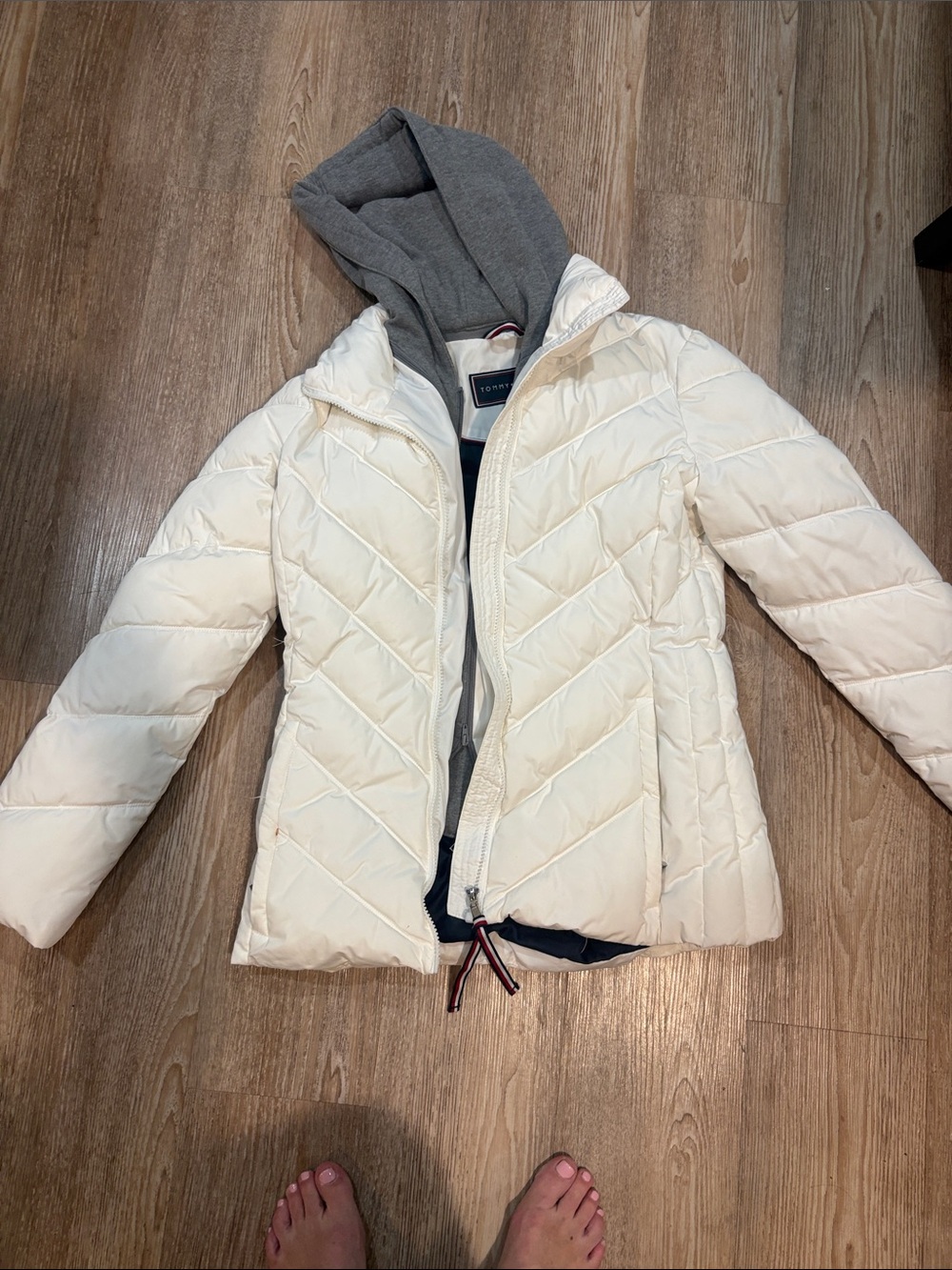 Tommy Hilfiger White Quilted Puffer Jacket XS